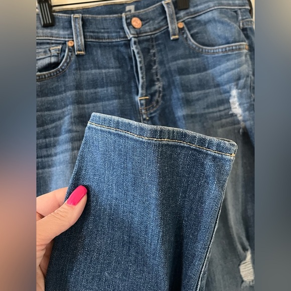 7 For All Mankind Medium Wash Distressed Josefina Style Skinny Women’s size 25 - Picture 6 of 16